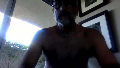 Enjoy guys of all ages if you are not on cam please dont ask for requests if i dont respond dont think im ignoring you i online show from February 21, 7:21 pm