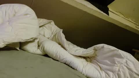 Mac Miller online show from November 17, 9:39 pm