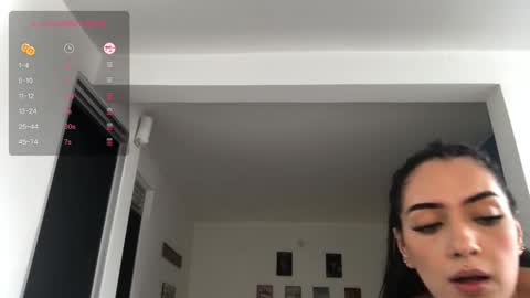 vsantini_ online show from February 22, 5:13 pm