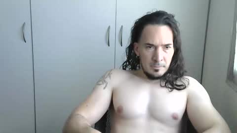 Vulgaris online show from October 14, 8:45 pm