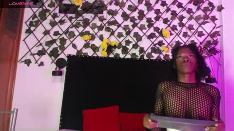 Zoey online show from October 8, 6:08 am