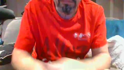 Snapshot of walker033 chatting on January 26, 6:07 am walker033 online show from January 26, 6:07 am
