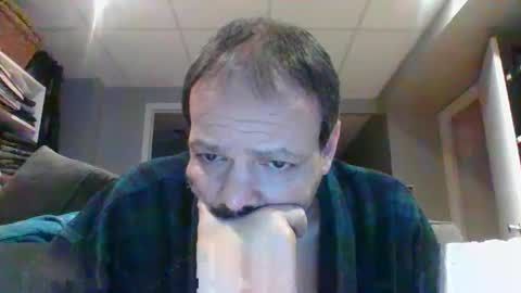 Snapshot of walker033 chatting on February 9, 4:04 am walker033 online show from February 9, 4:04 am
