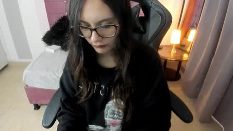 Alexandra online show from November 12, 7:16 pm