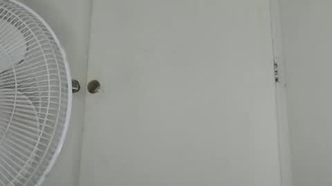 wants online show from September 26, 10:45 am