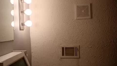 wanttowatch87 online show from October 2, 11:14 pm