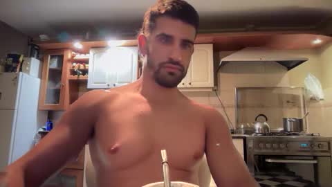 wearetwo online show from February 28, 11:09 pm