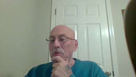 Snapshot of watchplaycum chatting on January 5, 2:49 am watchplaycum online show from January 5, 2:49 am