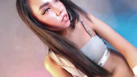 Isla Fox online show from September 30, 7:30 am