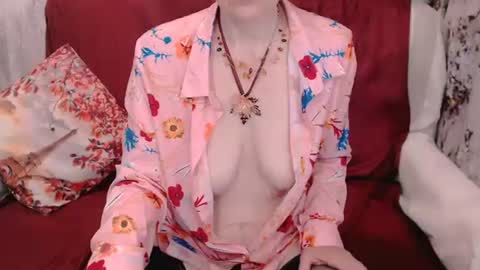 olga online show from October 15, 5:32 am