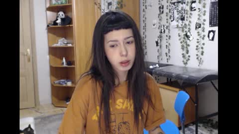 Mina online show from February 22, 6:54 pm