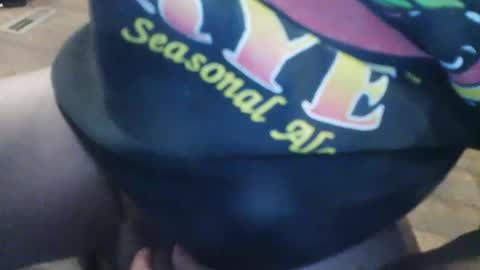 Snapshot of wayne1311 chatting on January 22, 1:53 am wayne1311 online show from January 22, 1:53 am