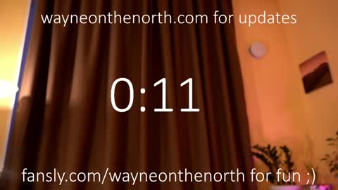 Snapshot of waynenorth chatting on December 3, 4:20 am waynenorth online show from December 3, 4:20 am