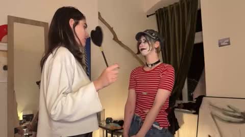 wearethestudio67 online show from December 4, 3:50 am