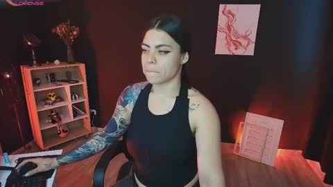 Snapshot of wednesdayfriday chatting on September 17, 8:23 pm Wednesday Birthday show December 18 online show from September 17, 8:23 pm