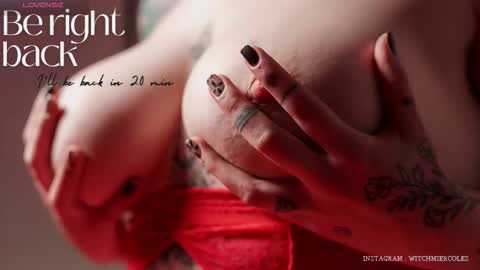 Wednesday  Birthday show   December 18 online show from October 5, 11:23 pm