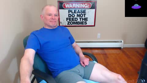 Chris online show from April 27, 12:52 am