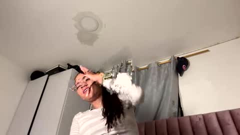 Wendy online show from October 4, 5:05 am