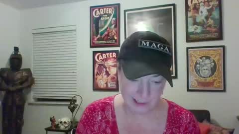 Snapshot of wendycu chatting on February 24, 5:33 am WendyCU online show from February 24, 5:33 am