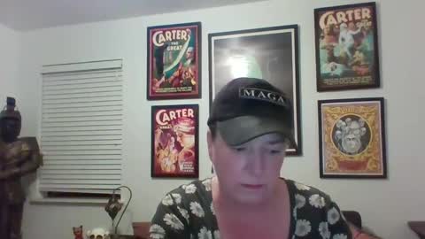 Snapshot of wendycu chatting on January 19, 5:37 am WendyCU online show from January 19, 5:37 am