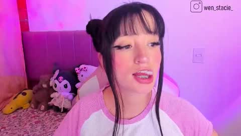 Snapshot of wenstacie_ chatting on September 12, 2:35 am Wenstacie INDEPENDENT MODEL online show from September 12, 2:35 am