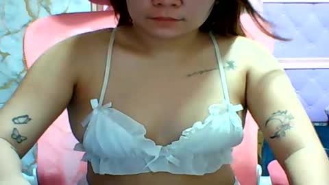 wetcreamypussy4u online show from May 24, 9:54 pm
