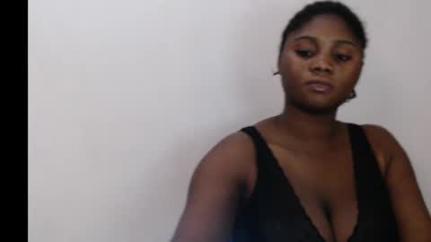 wetmypussy02 online show from September 26, 3:53 pm