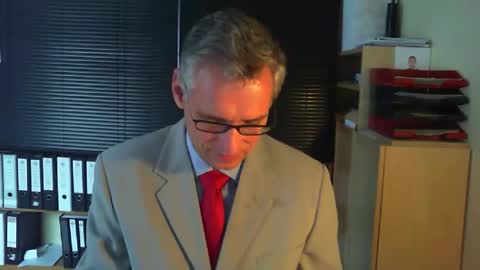 Snapshot of wetsuitedman chatting on September 21, 12:31 pm Franz online show from September 21, 12:31 pm