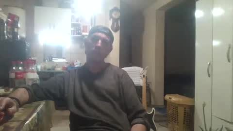 Snapshot of wg_colbert_noir chatting on September 11, 9:54 am wg_colbert_noir online show from September 11, 9:54 am