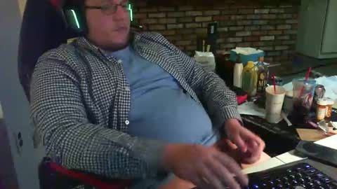 whateverdude555 online show from October 15, 11:27 pm