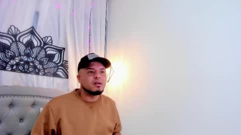 Dominic online show from September 28, 1:09 pm