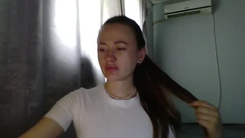 whisper_of_desire online show from March 3, 10:00 am