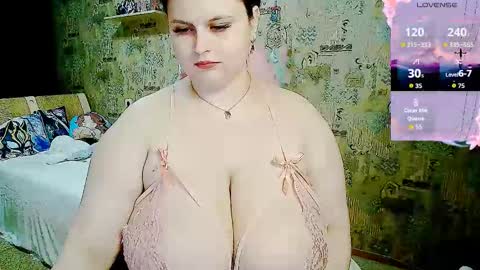 whisperinthedarkk online show from September 29, 10:53 pm