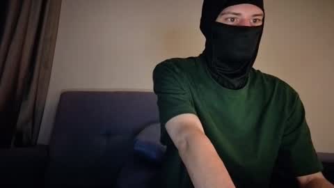 whispero_o online show from October 13, 7:05 pm