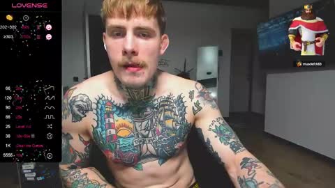 Snapshot of white_king999 chatting on December 26, 3:10 pm Max online show from December 26, 3:10 pm