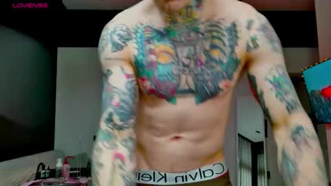 Max online show from December 21, 1:06 pm