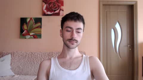 Tom online show from May 27, 11:18 am