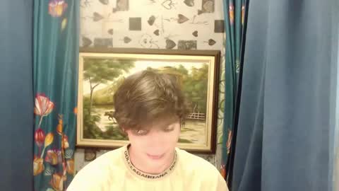 Snapshot of whiteboyinasia chatting on December 7, 2:36 am Christian online show from December 7, 2:36 am