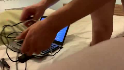 Snapshot of whitebulgarian chatting on September 11, 7:59 pm whitebulgarian online show from September 11, 7:59 pm