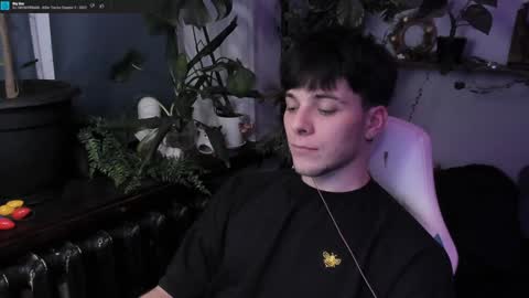 Gus online show from January 16, 11:59 pm