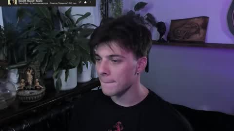 Gus online show from September 23, 8:26 pm