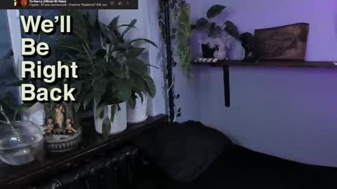 Gus online show from September 30, 8:52 pm