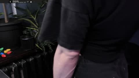 Gus online show from January 19, 10:17 pm