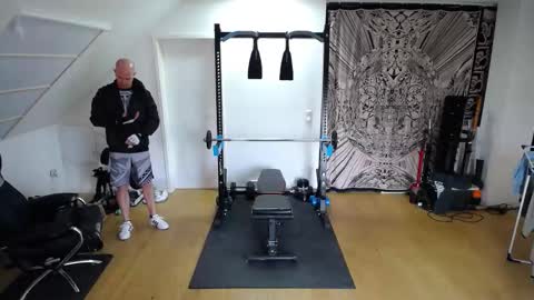 whiterabbit_86 online show from January 9, 11:49 am