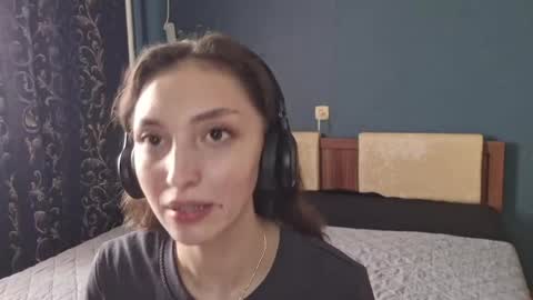Cindy online show from June 8, 10:49 am