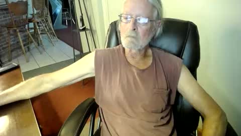 whofcares2 online show from May 28, 3:10 pm