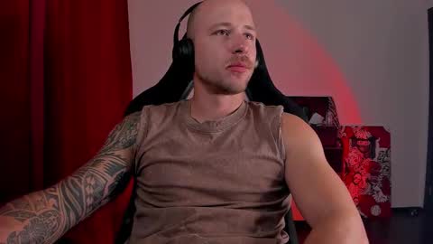 VI online show from October 4, 8:39 pm