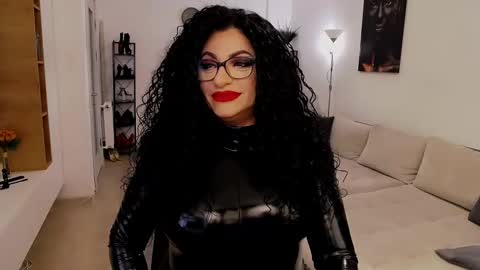 Milf Amy online show from February 28, 5:48 pm