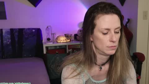 Gretchen  Jimmy online show from April 6, 2:42 am