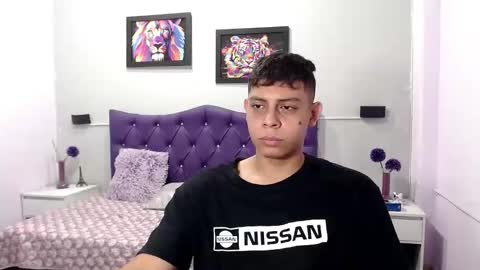 wiilliam online show from October 25, 3:34 pm